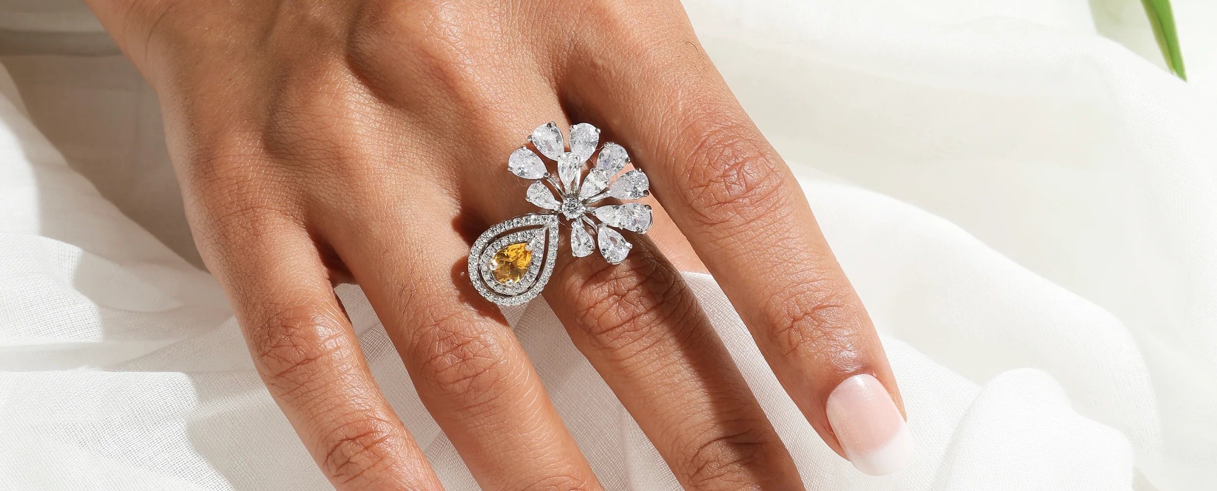 What Is the Best Gemstone for an Engagement Ring in India? A Complete   – Astu