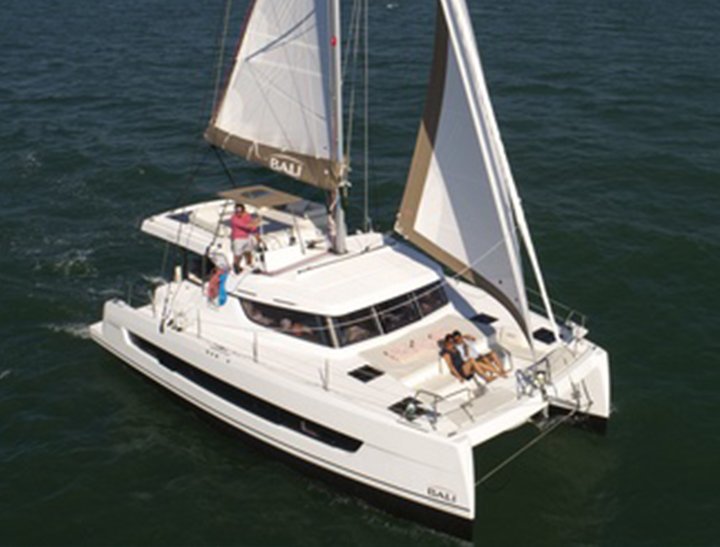 Bareboat Charter in Malta and the Allure of Luxury Sailing Yachts