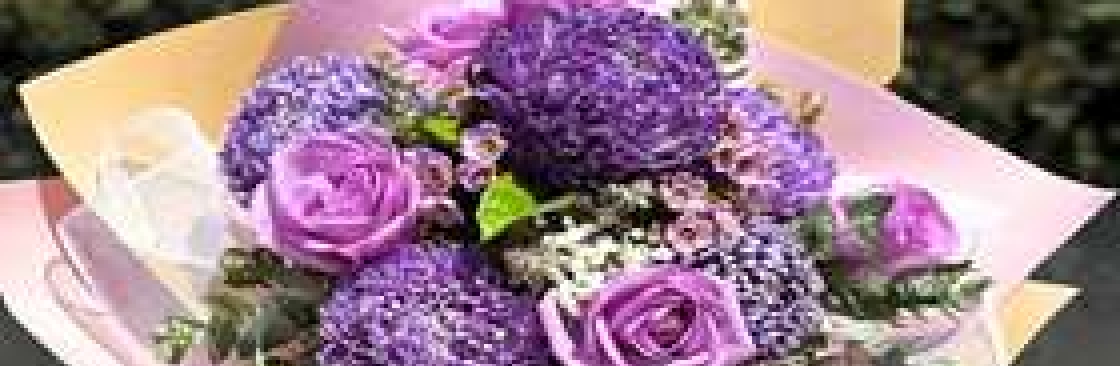 Bountiful Courtyard Florist